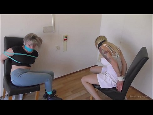 ❤️ Addiktoitunut / sidottu ja suukapulalla / neito hädässä ❌ Super porno at us
