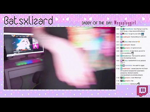 ❤️ PELAAJA UNOHTI SAMMUTTAA STREAMIA JA RUISKUTTI SUORASSA LÄHETYKSESSÄ ❌ Super porno at us